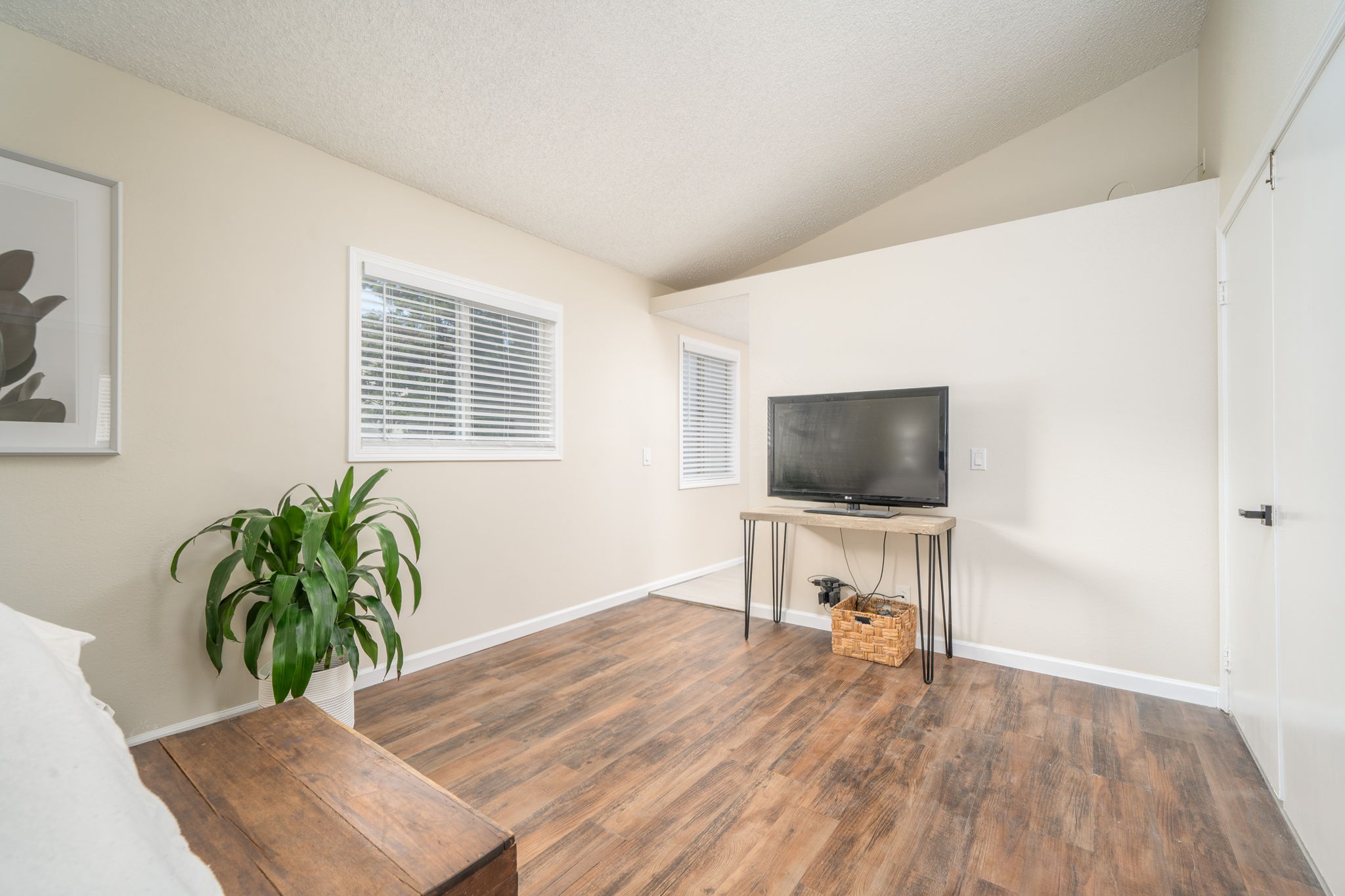 11867 Aslan Ct, Moreno Valley, CA 92557 | Devonvp Photography