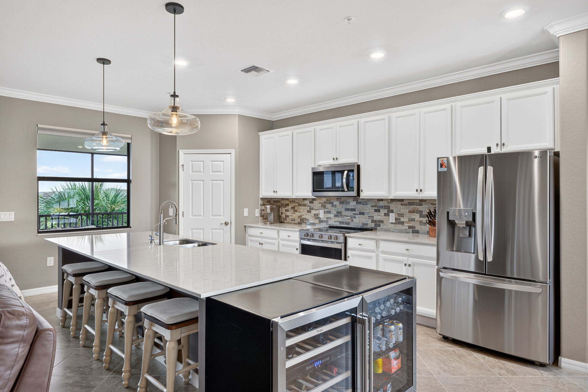 Breakfast Bar