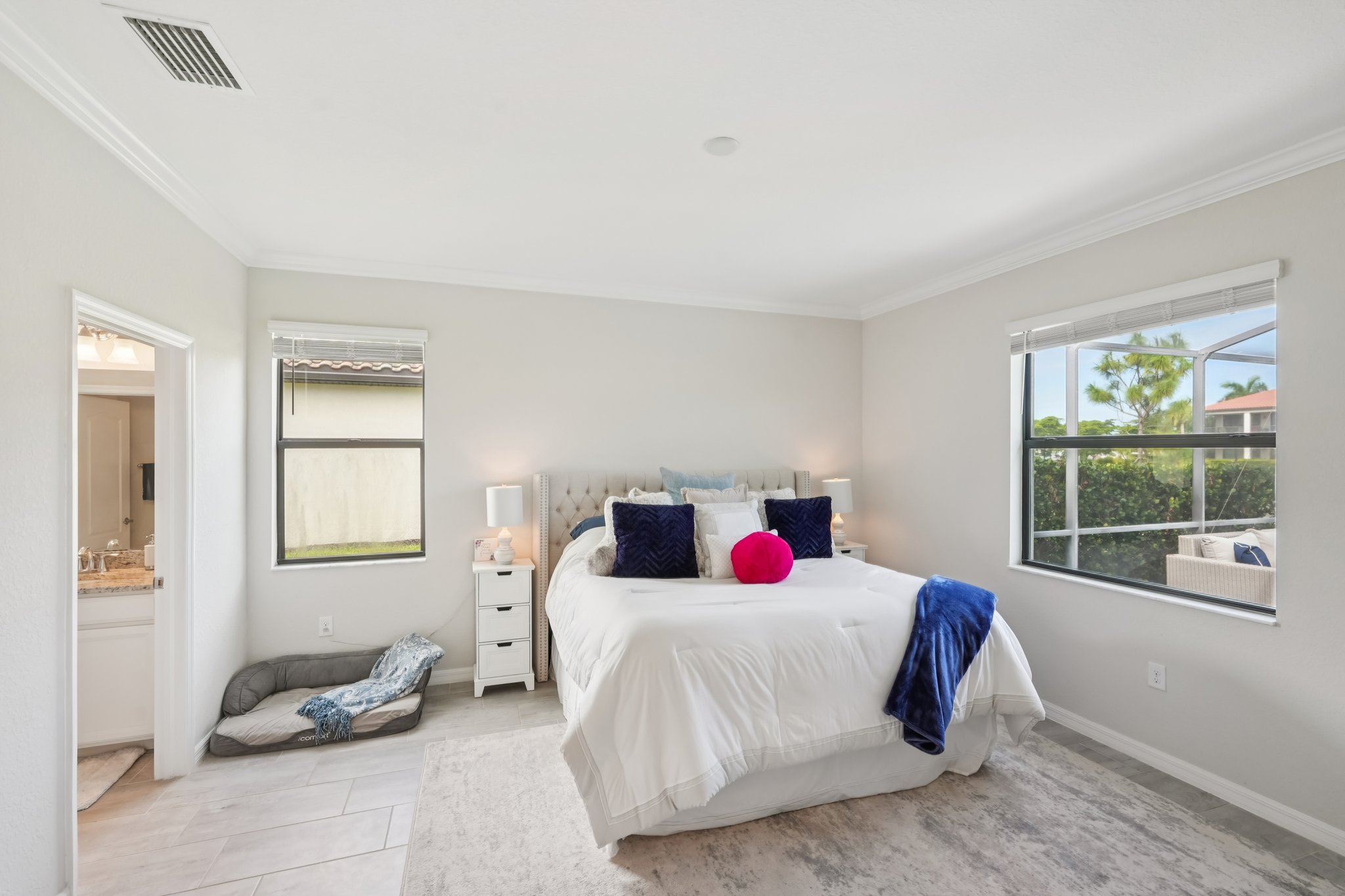 Arbor Trace Dr-S0210-019.jpg