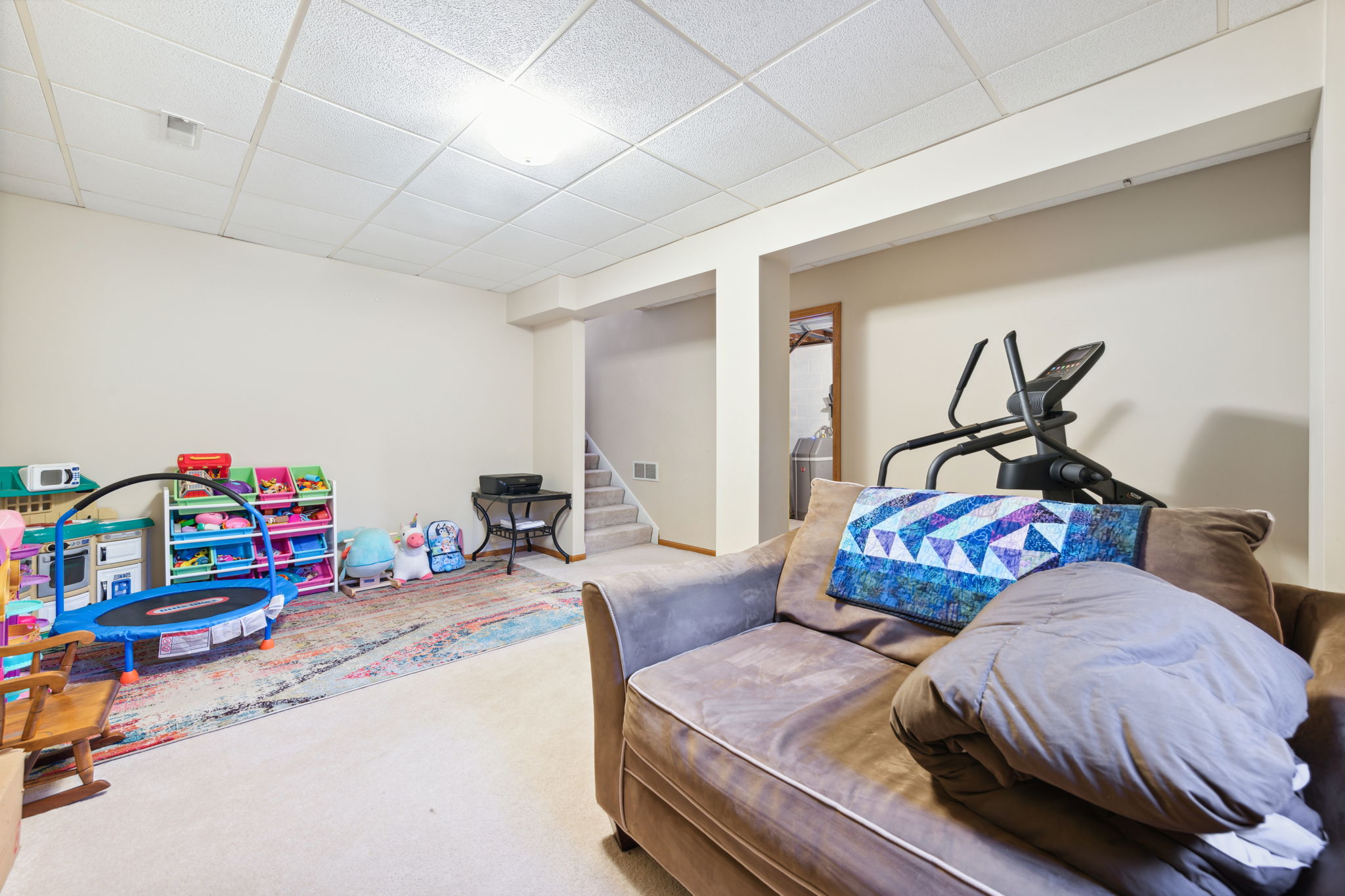 15_Interior