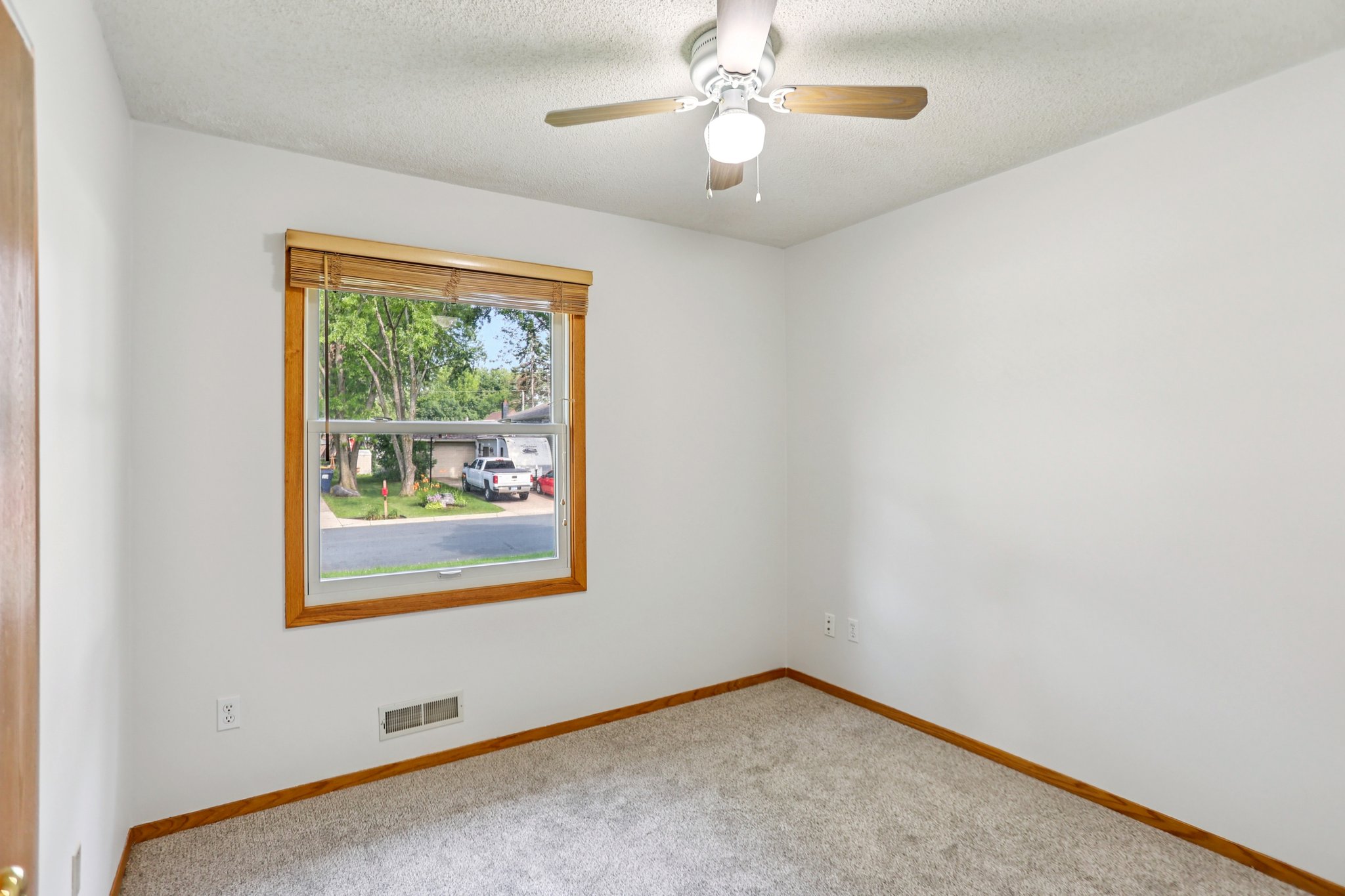 Tyler St-014.jpg