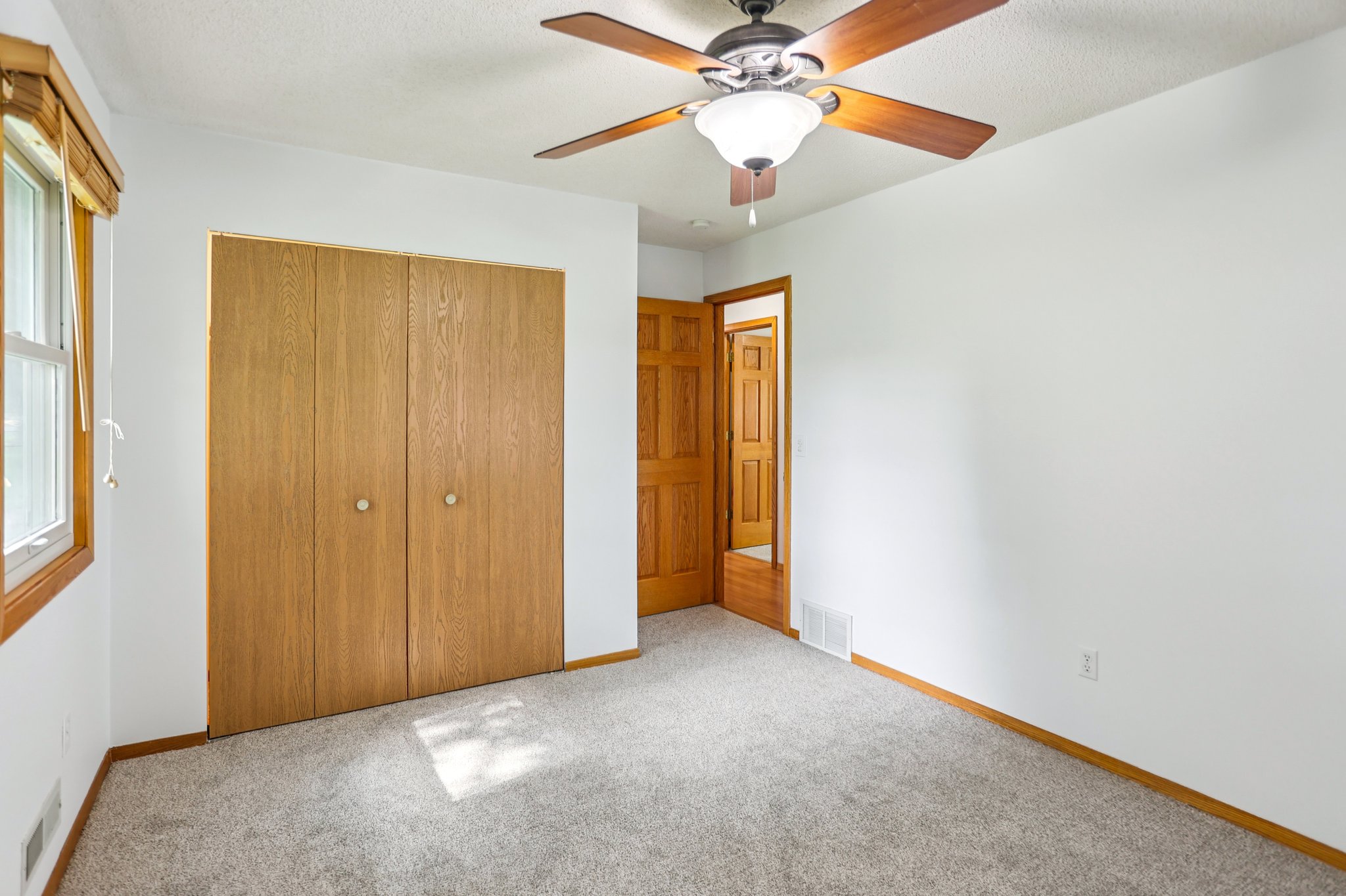 Tyler St-018.jpg