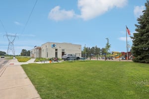 Tyler St-2207-903.jpg
