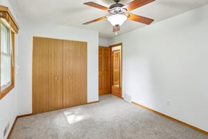 Tyler St-018.jpg
