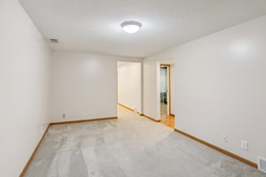 Tyler St-024.jpg