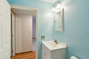 Tyler St-031.jpg