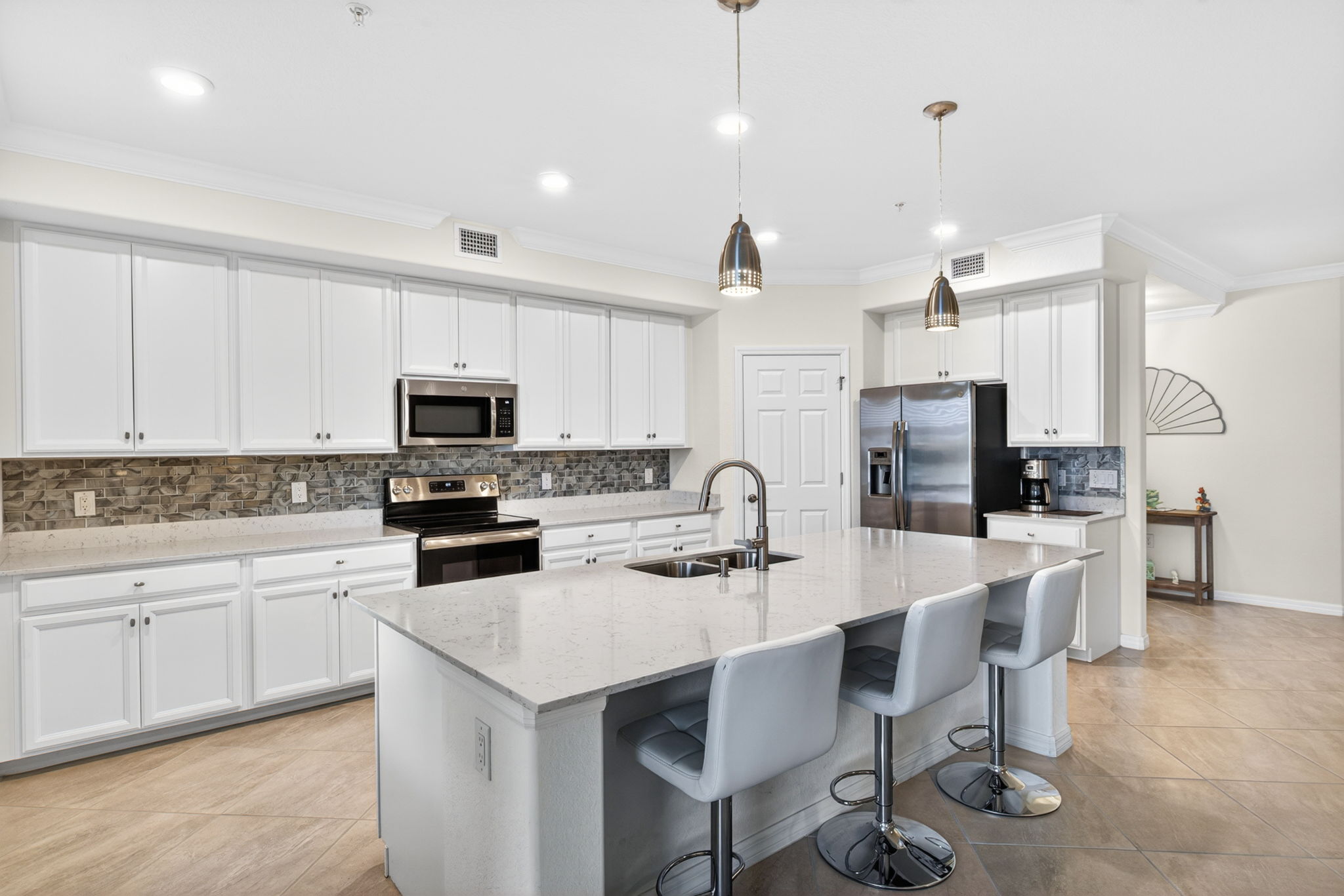 Kitchen 5