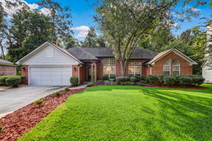 Welcome to 11897 Loretto Square Dr S
