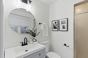  Photo 47