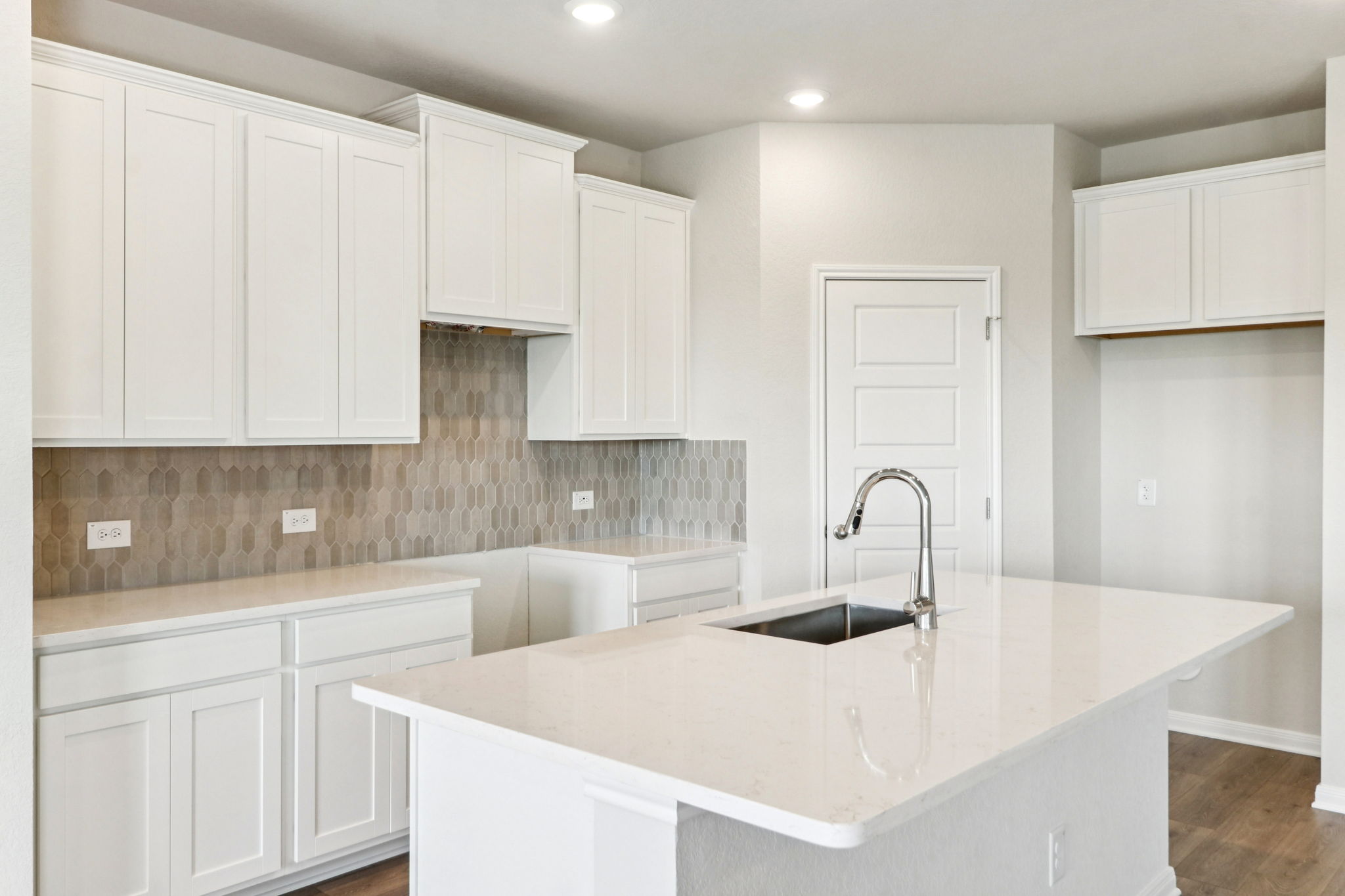 San Antonio East - Legendary Trails - 119 Barton Point Schertz TX 78108 - 009