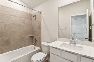 San Antonio East - Legendary Trails - 119 Barton Point Schertz TX 78108 - 014