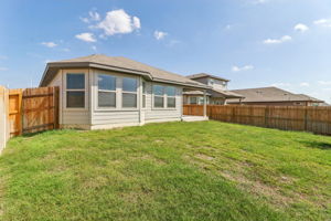 San Antonio East - Legendary Trails - 119 Barton Point Schertz TX 78108 - 025