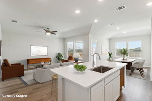 11-print-San Antonio East - Legendary Trails - 119 Barton Point Schertz TX 78108 - 011 vs wm