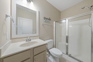  Photo 46