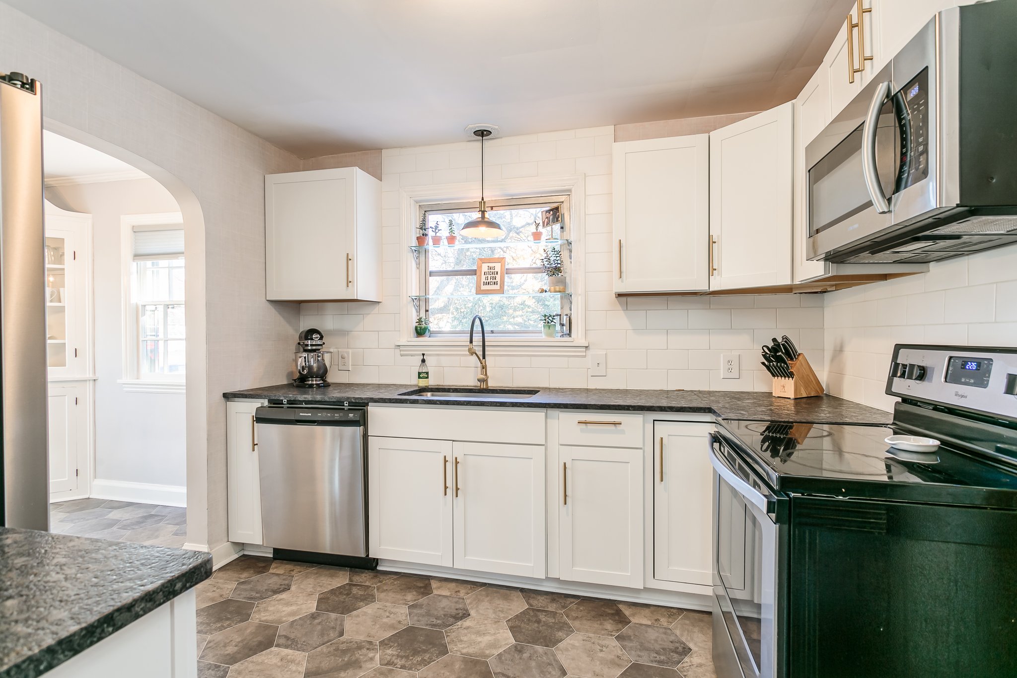 119 Chadwell Rd, Irondequoit, NY 14609, USA Photo 14