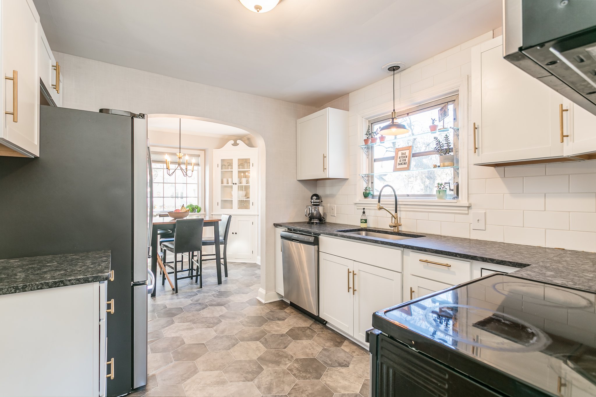 119 Chadwell Rd, Irondequoit, NY 14609, USA Photo 13