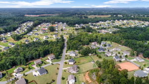  Photo 48