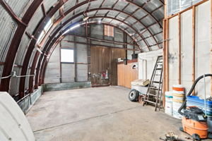 019_F8_119 Dewey Ave