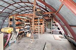 024_F8_119 Dewey Ave