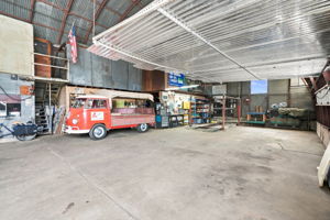 027_F8_119 Dewey Ave