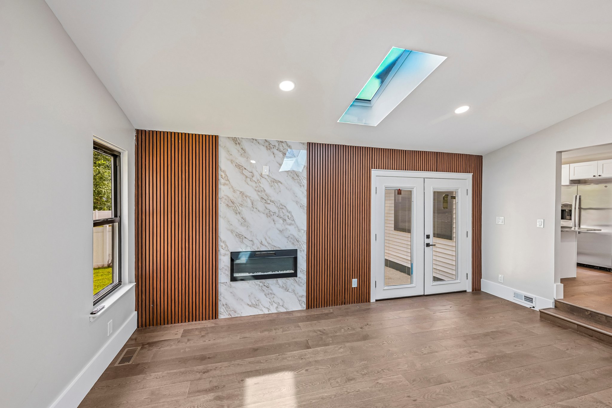 Ebbetts Dr-S1408-020.jpg