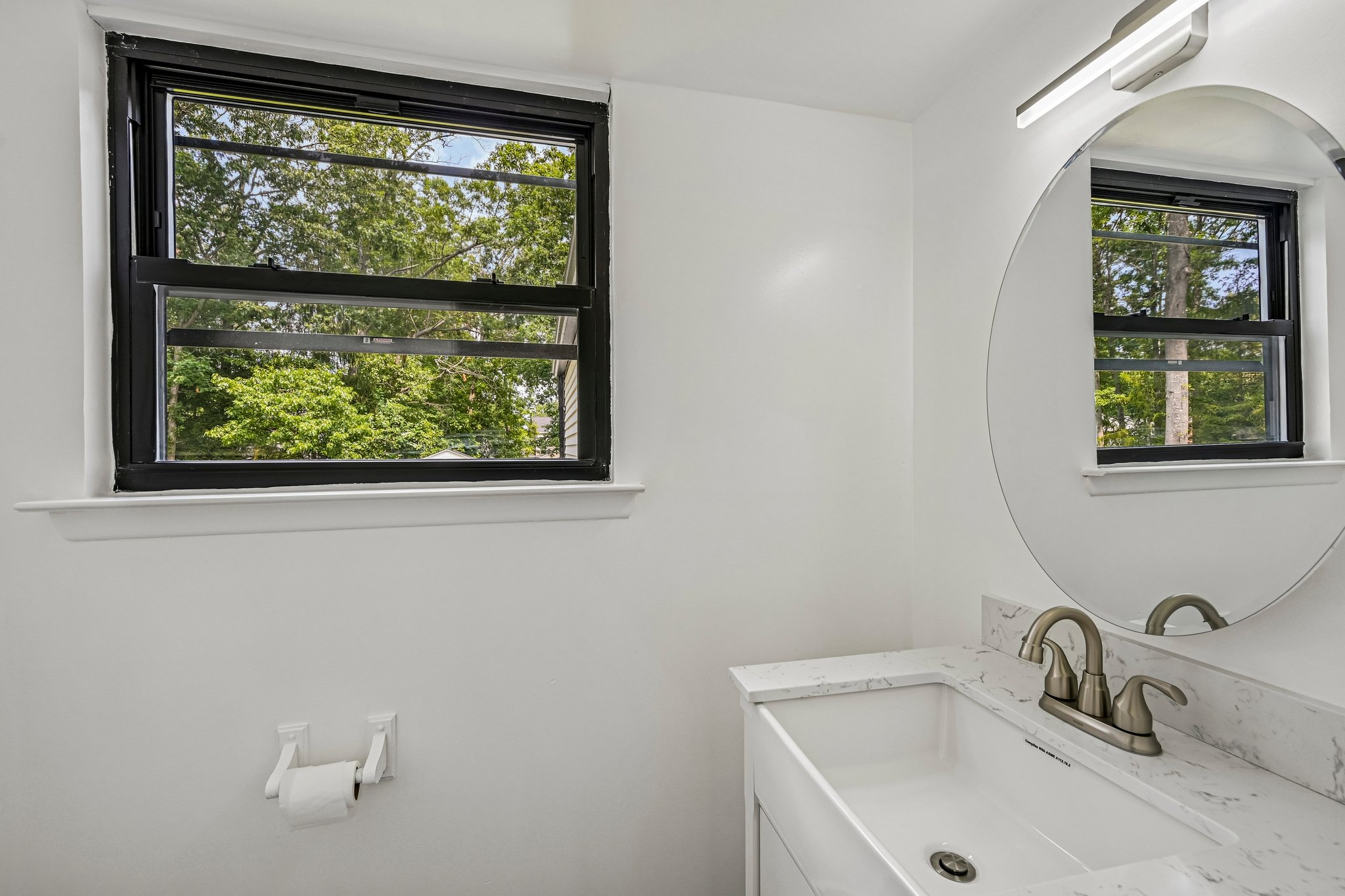 Ebbetts Dr-S1408-021.jpg