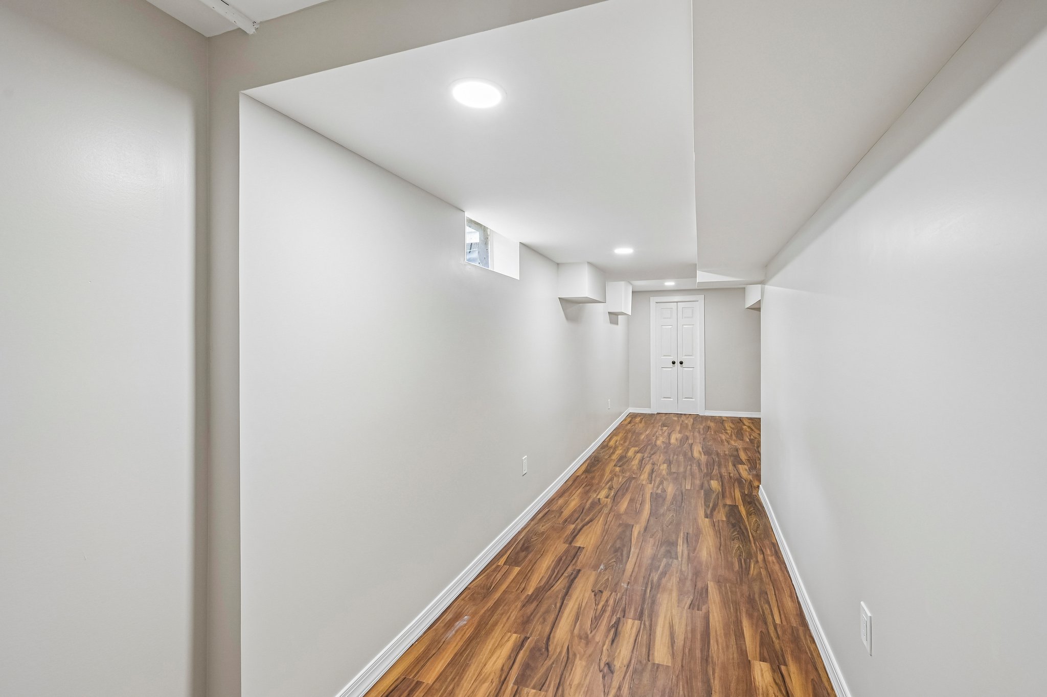Ebbetts Dr-S1408-047.jpg