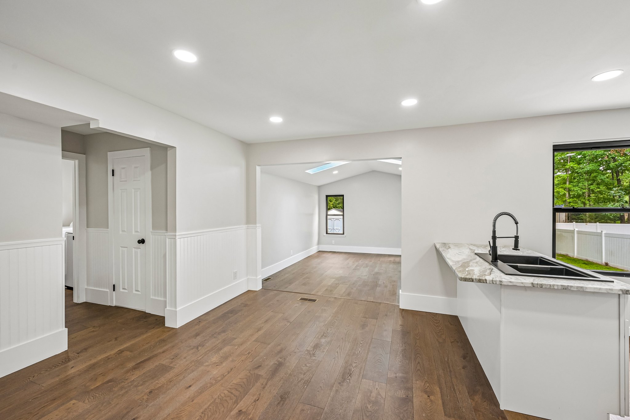 Ebbetts Dr-S1408-056.jpg