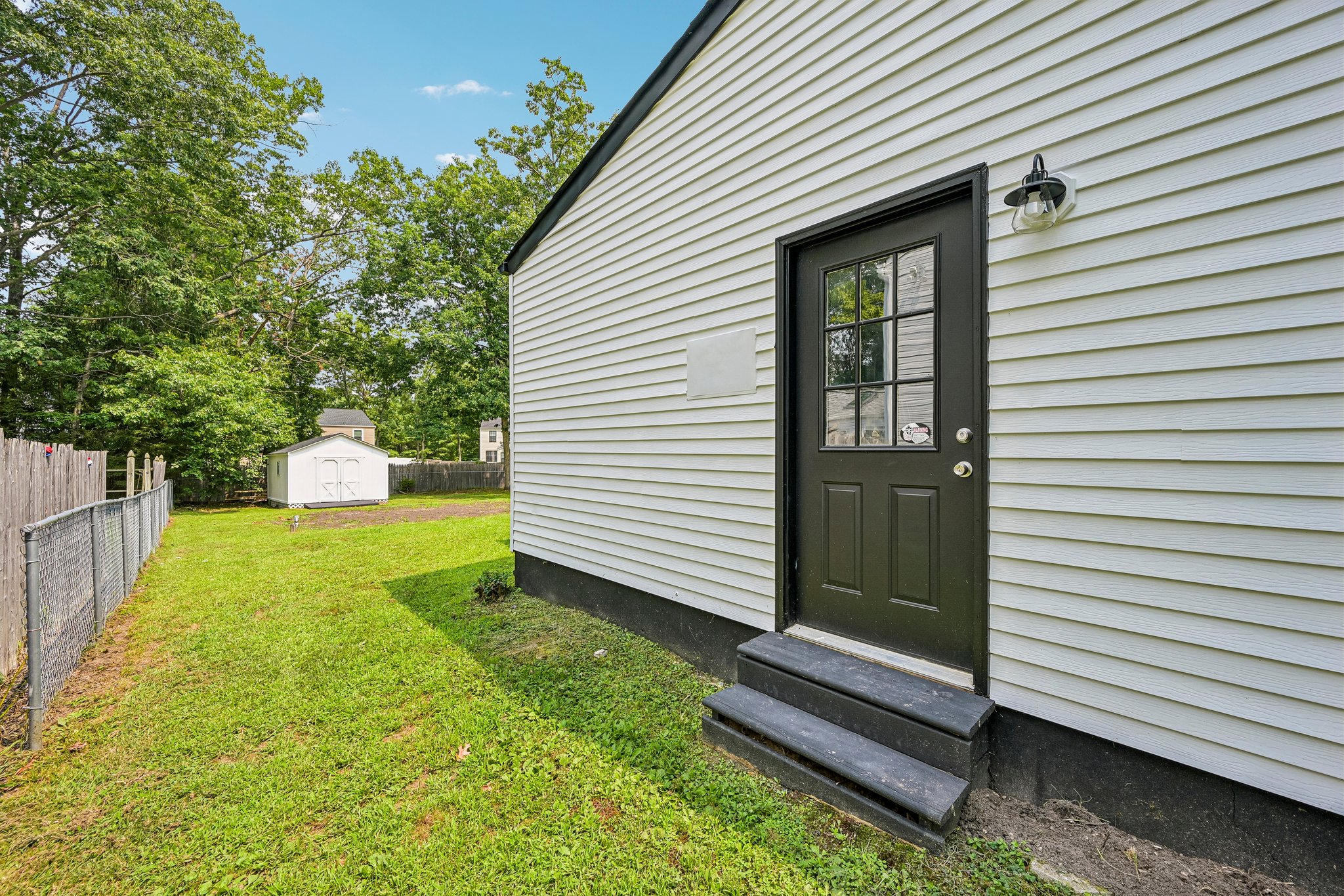 Ebbetts Dr-S1408-065.jpg