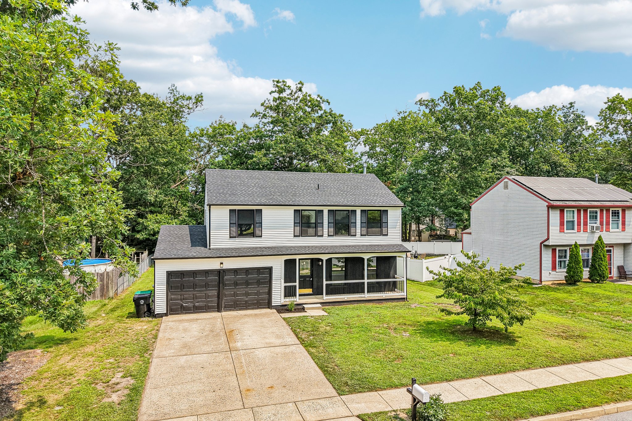 Ebbetts Dr-S1408-070.jpg