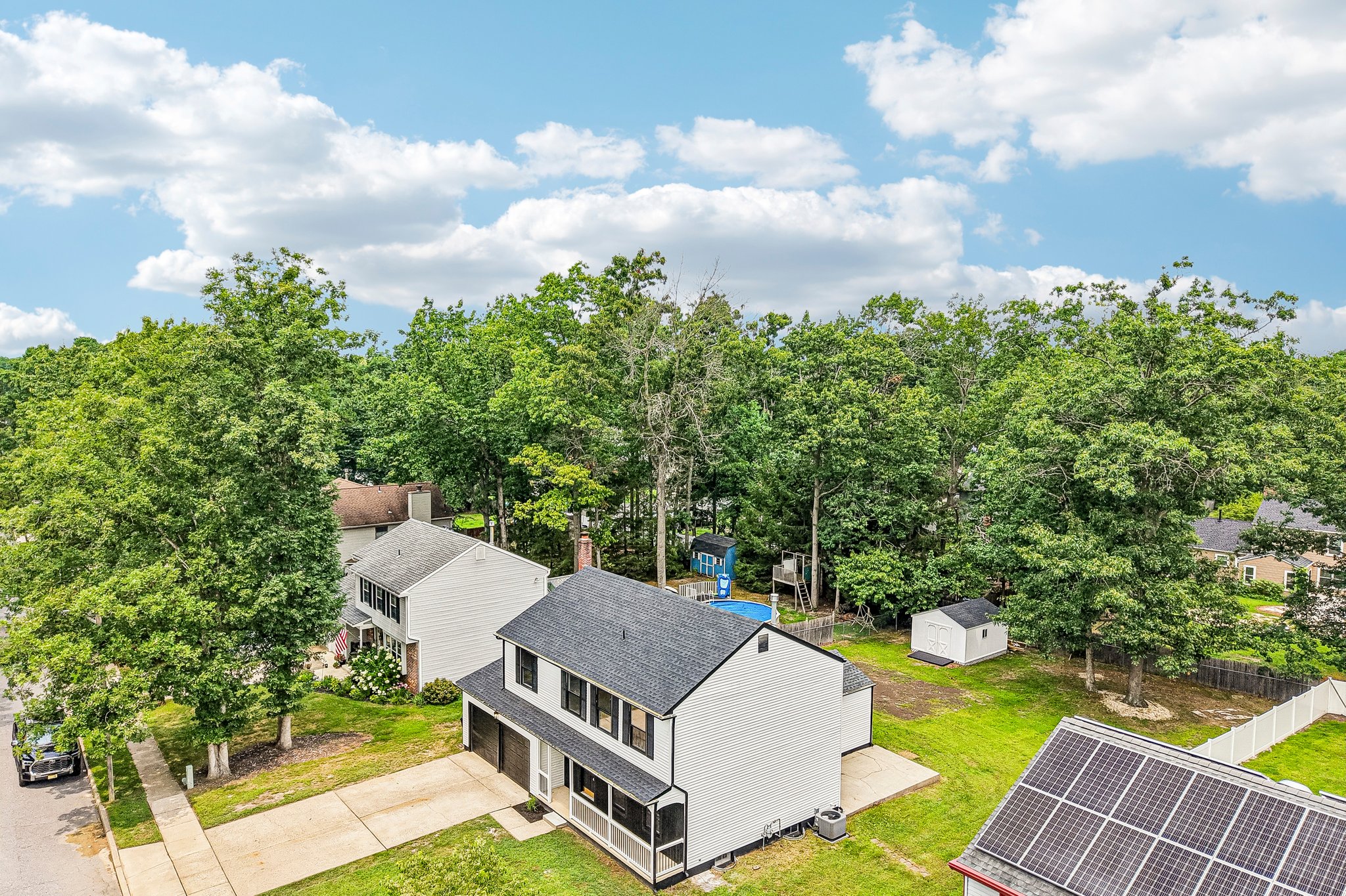 Ebbetts Dr-S1408-079.jpg