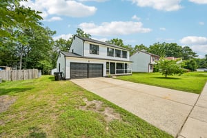 Ebbetts Dr-S1408-002.jpg