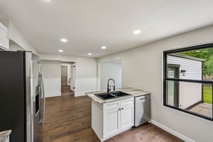 Ebbetts Dr-S1408-013.jpg