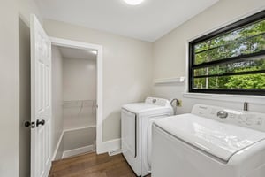 Ebbetts Dr-S1408-022.jpg