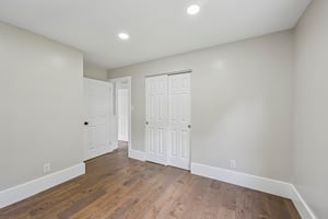 Ebbetts Dr-S1408-033.jpg