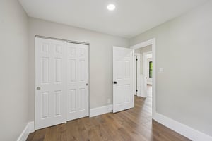 Ebbetts Dr-S1408-038.jpg