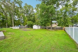 Ebbetts Dr-S1408-060.jpg