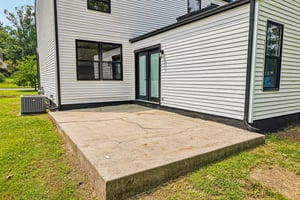 Ebbetts Dr-S1408-067.jpg