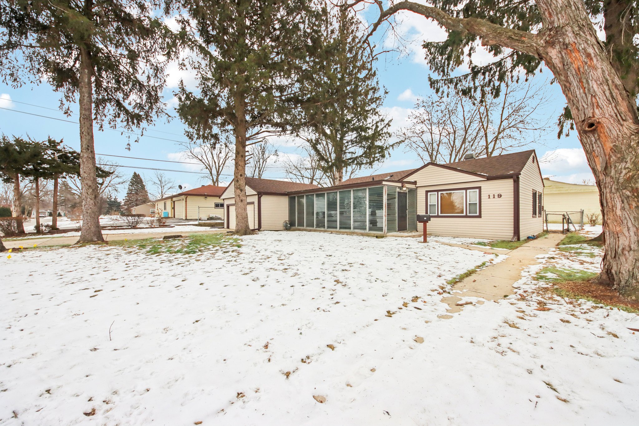 Fairway Rd-S0602-003.jpg