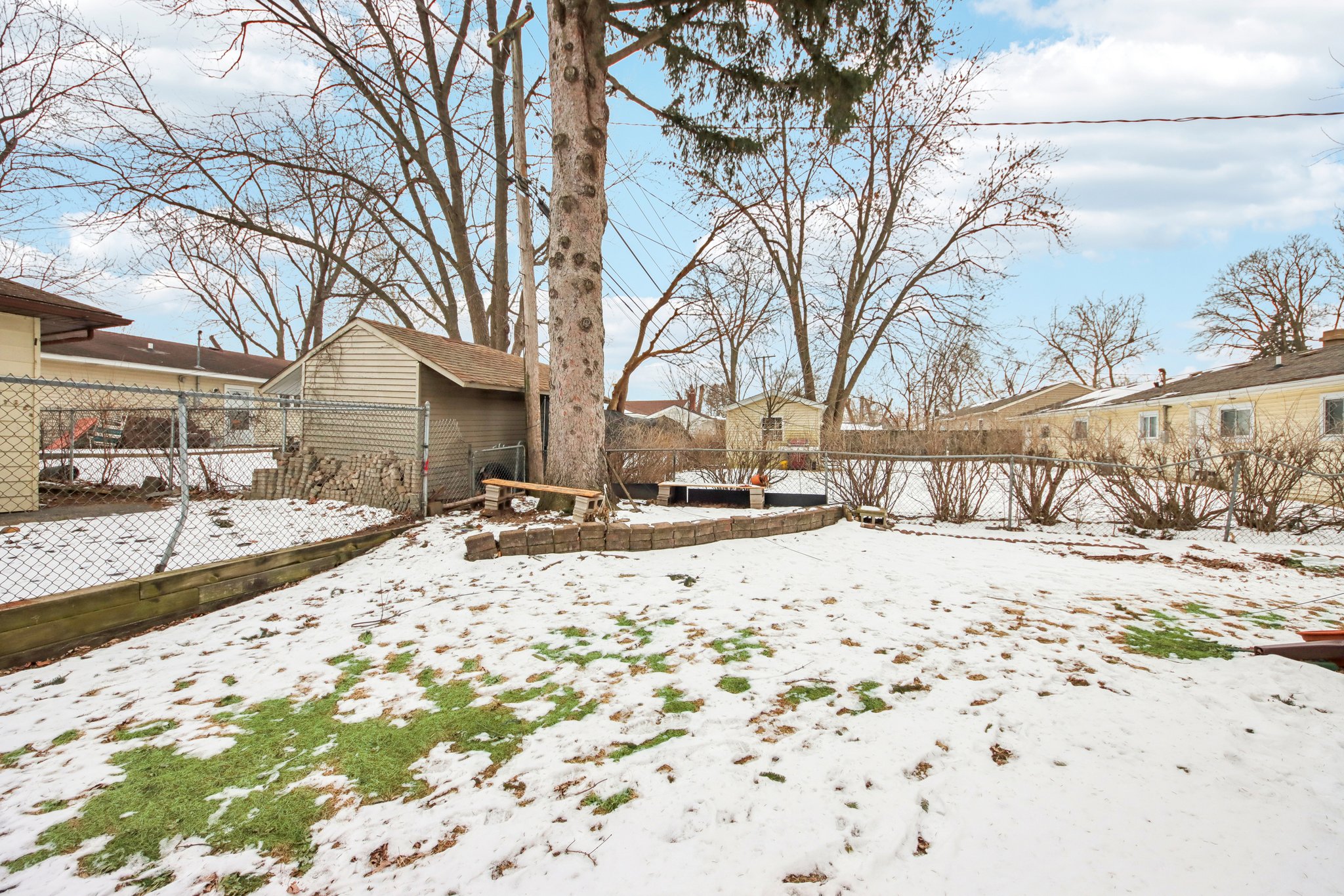 Fairway Rd-S0602-026.jpg