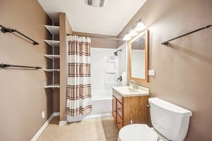 Fairway Rd-S0602-011.jpg