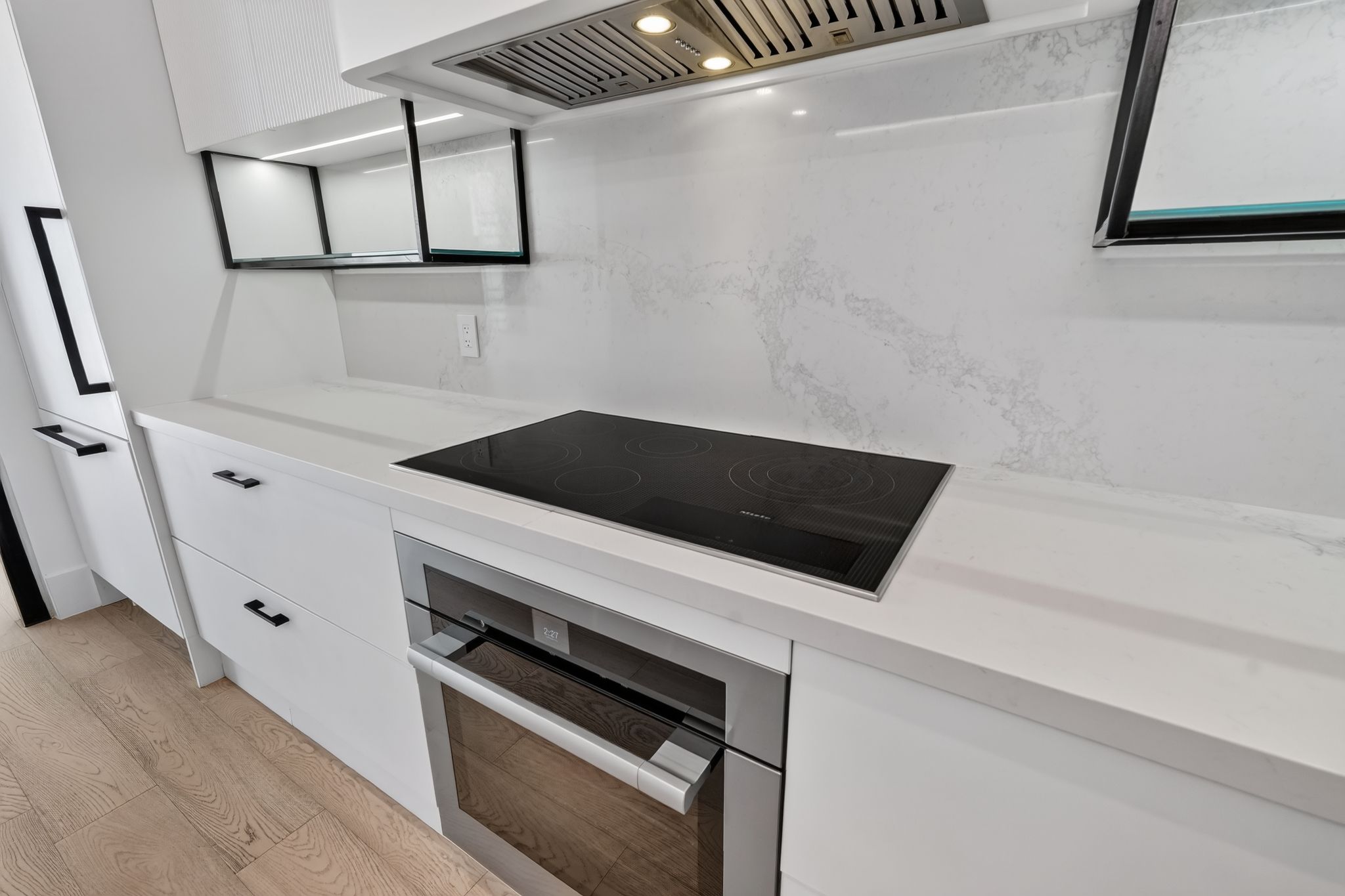 119 Glengrove Ave W Toronto, ON M4R 1P1