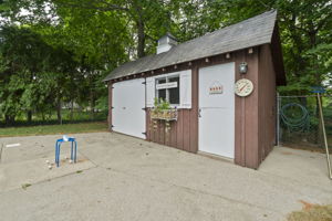  Photo 41