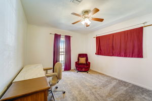 Hollywood Dr-015
