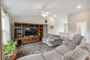 07_Interior