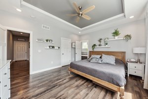  Photo 24