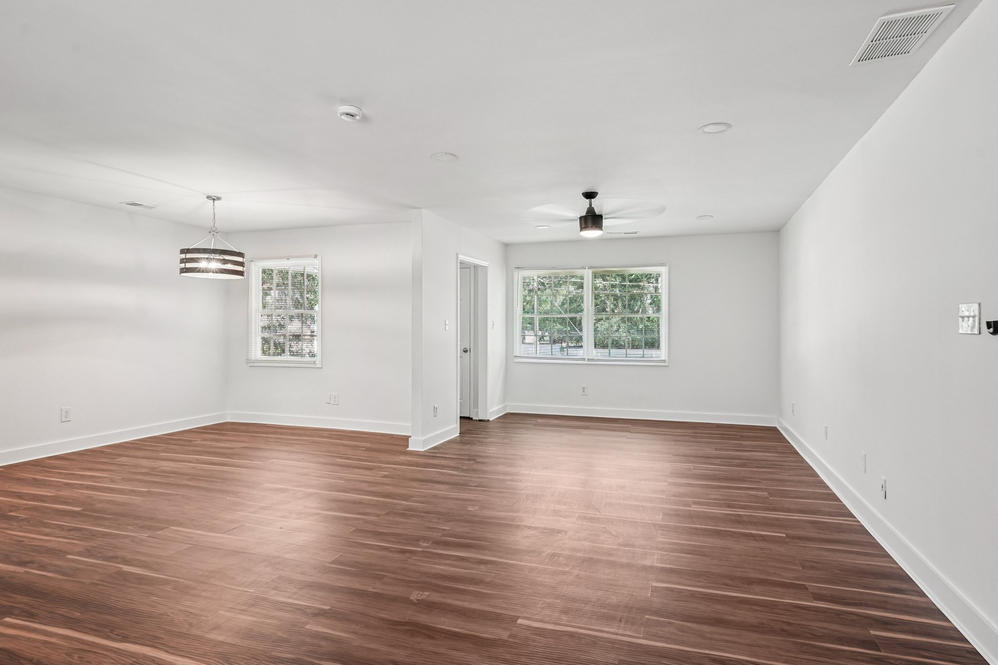 Kelso Dr SW-L0305-010.jpg