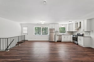 Kelso Dr SW-L0305-014.jpg