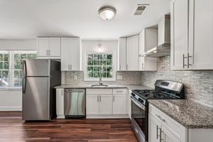 Kelso Dr SW-L0305-018.jpg