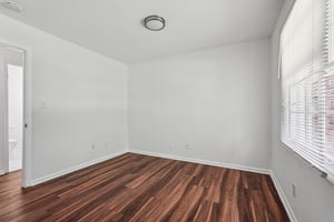 Kelso Dr SW-L0305-024.jpg